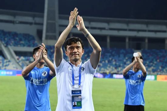 村上凉子丰满禁断五十路