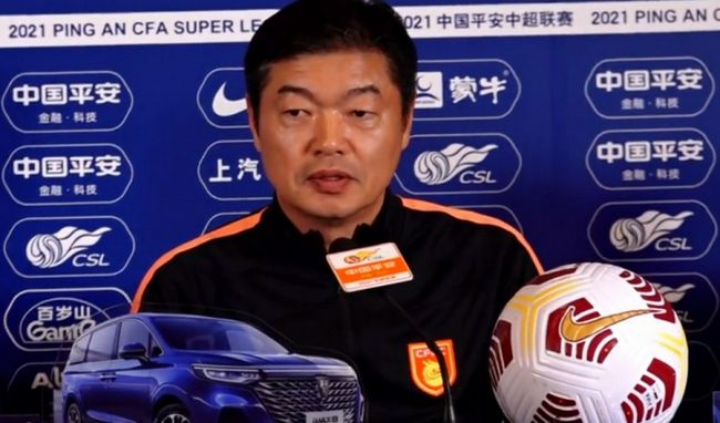 小妖精抬起臀嗯啊h车内